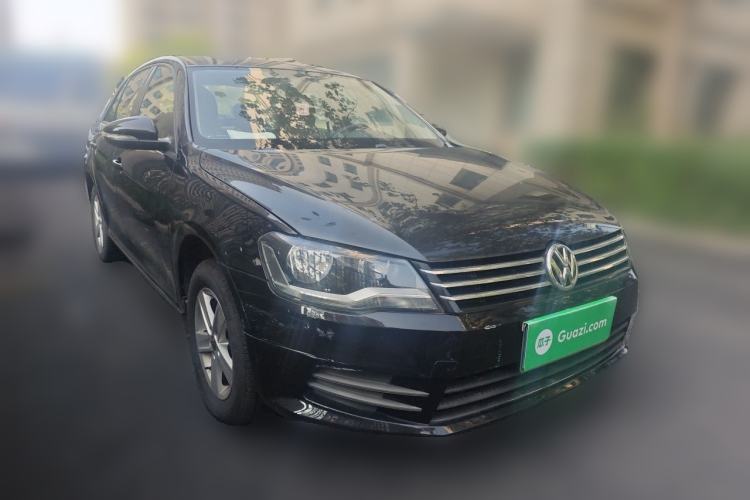 Used Volkswagen Bora 2013 1.6L Manual Fashion Edition Front Right 45 Deg