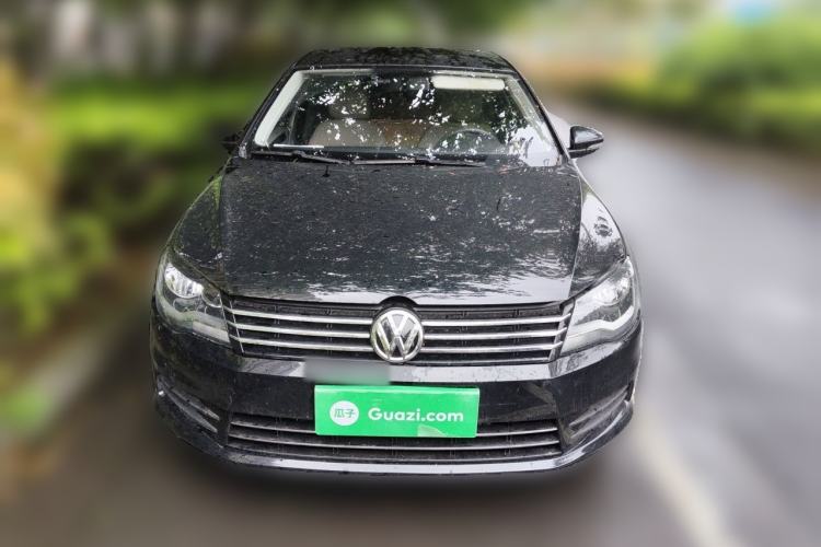 Used Volkswagen Bora 2013 1.6L Automatic Fashion Model Front