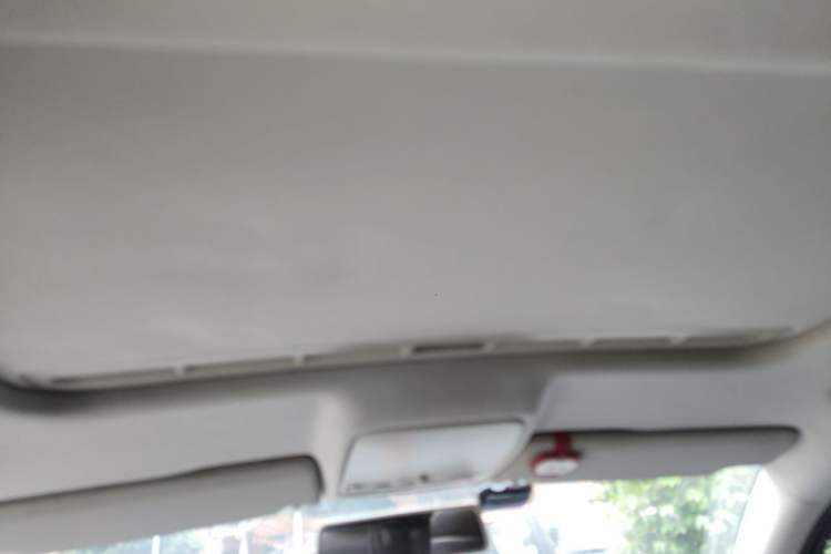 Used Volkswagen Bora 2013 1.6L Automatic Comfort Model Headliner