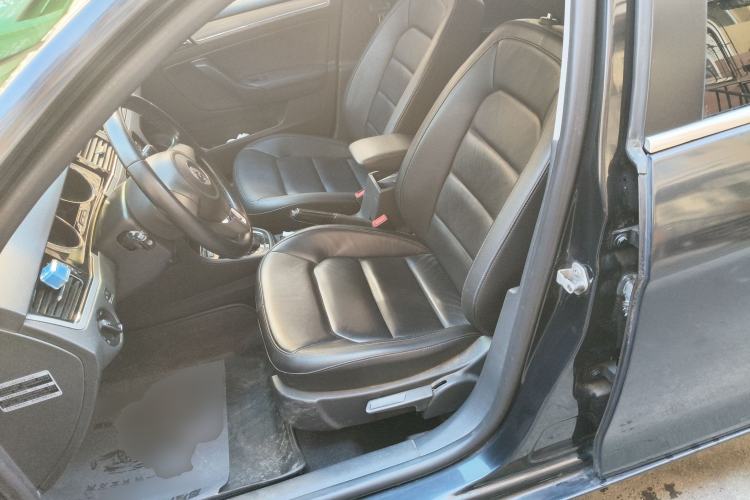 Used Volkswagen Bora 2013 1.6L Automatic Comfort Model Left Front Seat
