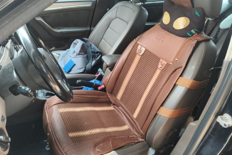 Used Volkswagen Bora 2013 1.6L Manual Comfort Model Left Front Seat