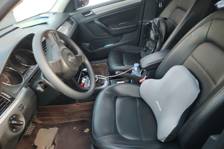 Used Volkswagen Bora 2013 1.6L Automatic Fashion Model Left Front Seat