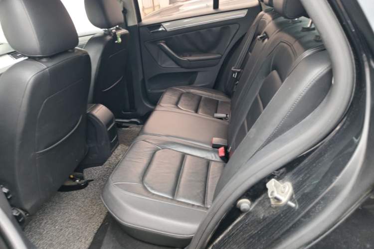 Used Volkswagen Bora 2013 1.6L Automatic Comfort Model Left Rear Seat