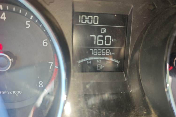 Used Volkswagen Bora 2013 1.6L Manual Fashion Edition Odometer Close Up