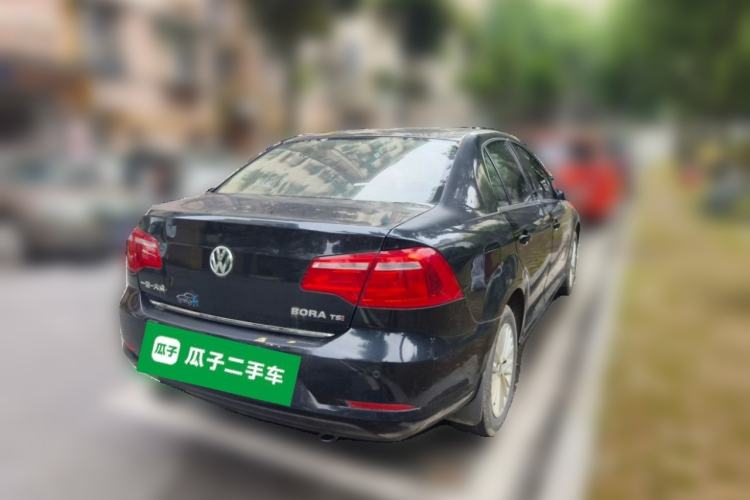 Used Volkswagen Bora 2013 1.4T Automatic Luxury Model Rear Right 45 Deg