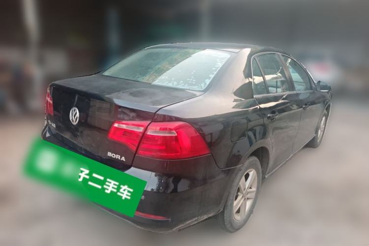 Used Volkswagen Bora 2013 1.6L Automatic Fashion Model Rear Right 45 Deg