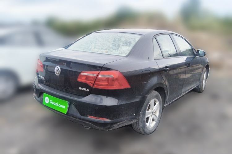 Used Volkswagen Bora 2013 1.6L Manual Fashion Edition Rear Right 45 Deg