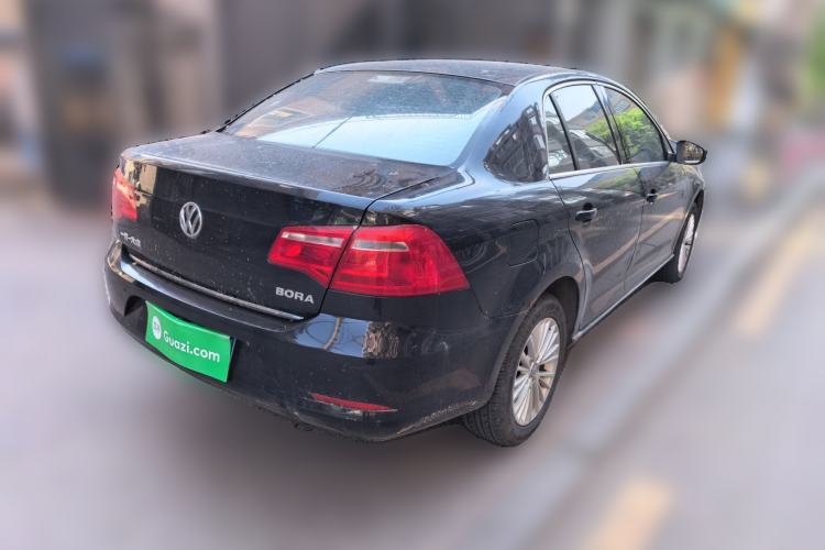 Used Volkswagen Bora 2013 1.6L Automatic Luxury Model Rear Right 45 Deg