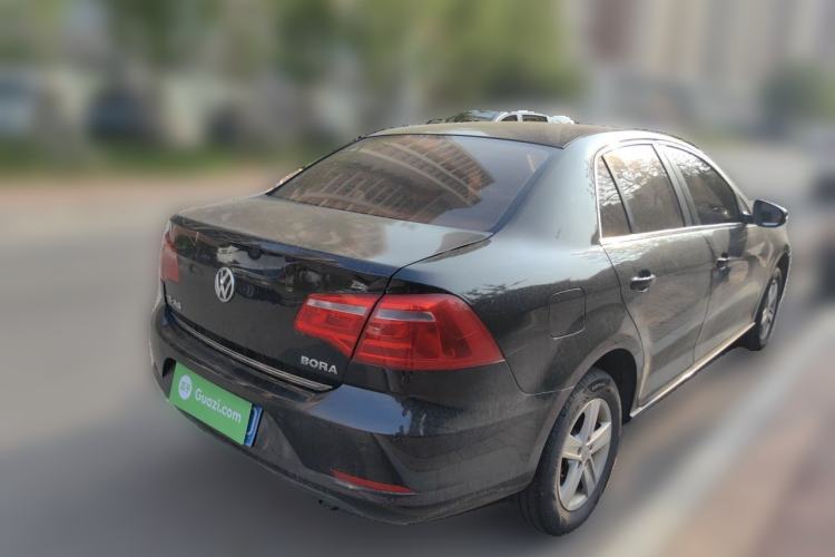 Used Volkswagen Bora 2013 1.6L Manual Fashion Edition Rear Right 45 Deg