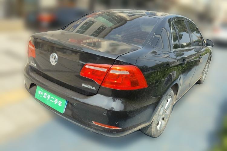 Used Volkswagen Bora 2013 1.6L Manual Comfort Model Rear Right 45 Deg