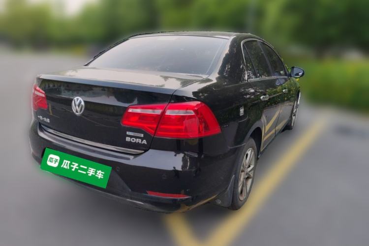 Used Volkswagen Bora 2013 1.6L Manual Comfort Model Rear Right 45 Deg
