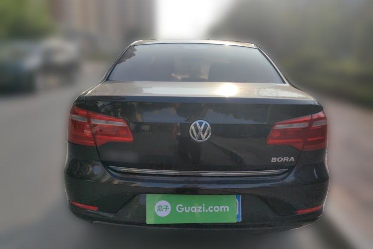 Used Volkswagen Bora 2013 1.6L Manual Fashion Edition Rear