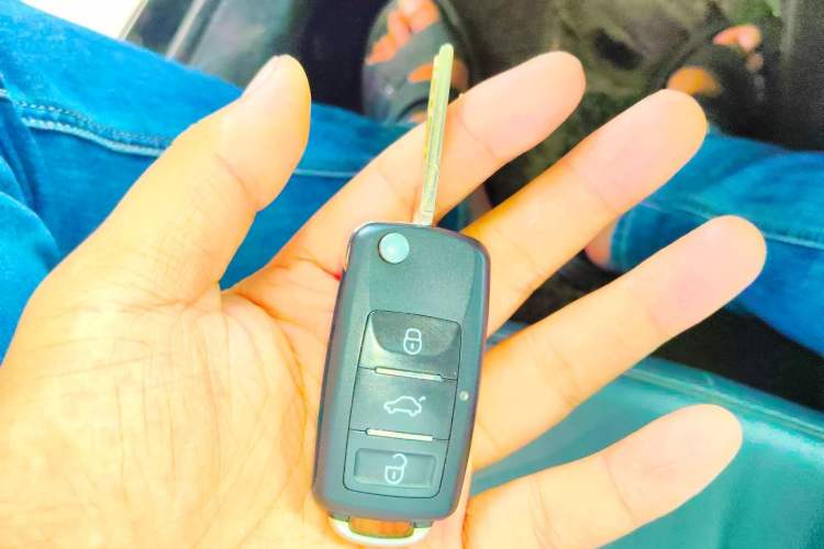 Used Volkswagen Bora 2013 1.6L Manual Comfort Model Vehicle Key