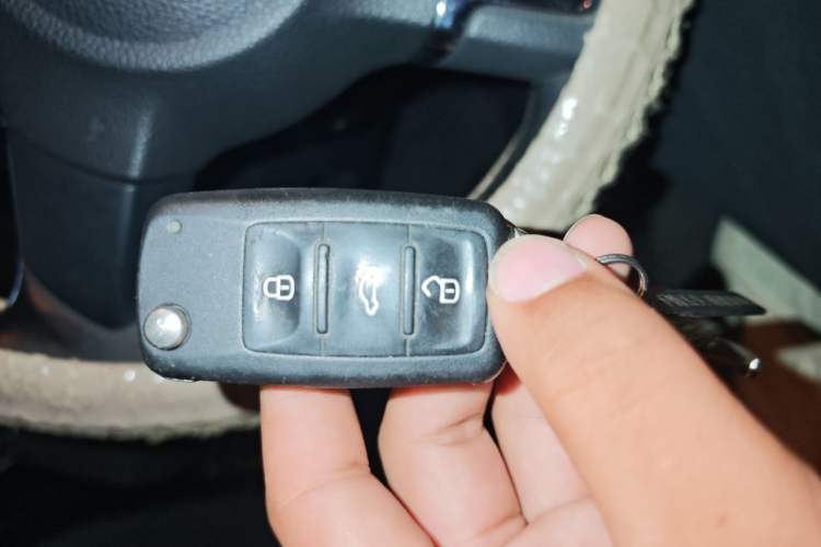 Used Volkswagen Bora 2013 1.6L Automatic Comfort Model Vehicle Key