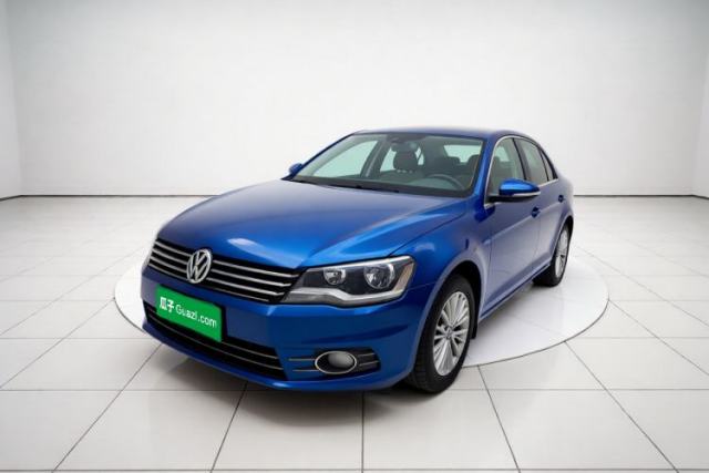 Ojetý Volkswagen Bora 2013 1.4T Automatic Luxury Model