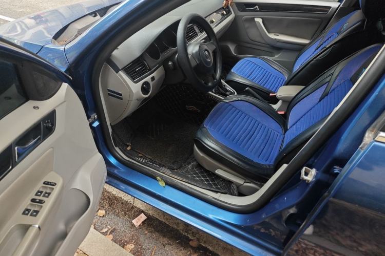 Used Volkswagen Bora 2013 1.6L Automatic Fashion Model Driver Seat