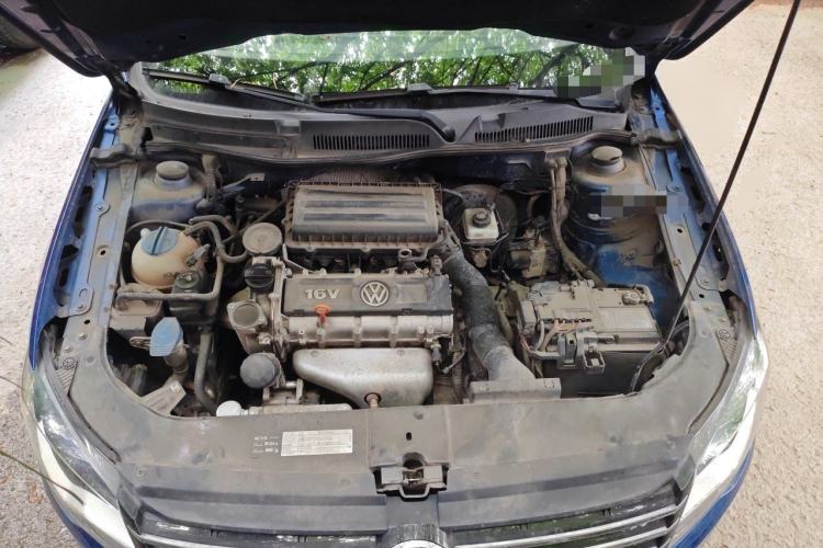 Used Volkswagen Bora 2013 1.6L Automatic Comfort Model Engine Bay
