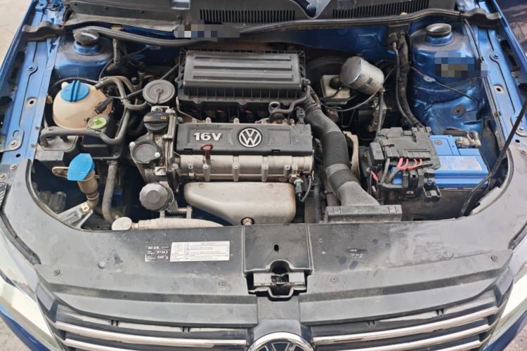Used Volkswagen Bora 2013 1.6L Manual Comfort Model Engine Bay