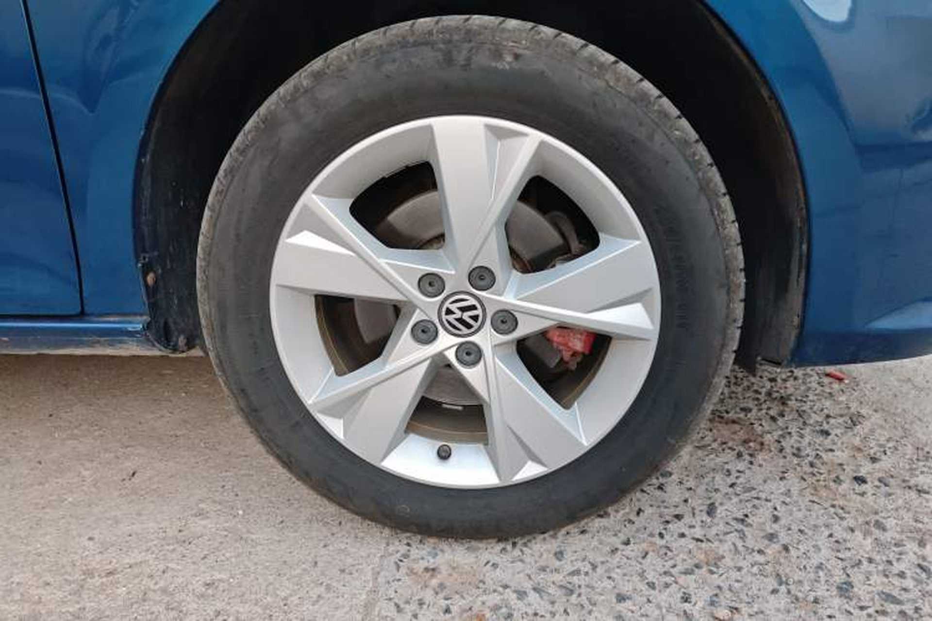 Used Volkswagen Bora 2013 1.6L Manual Comfort Model Exterior 7