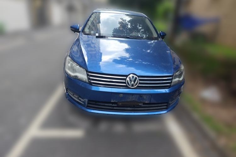 Used Volkswagen Bora 2013 1.6L Automatic Fashion Model Front