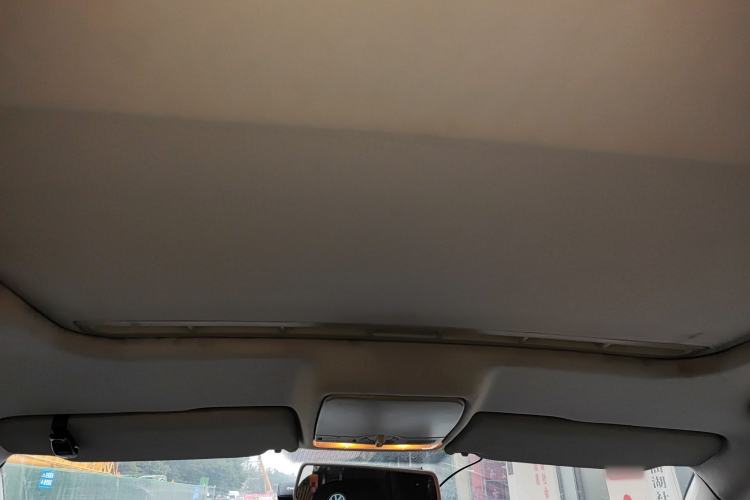 Used Volkswagen Bora 2013 1.4T Automatic Comfort Model Headliner