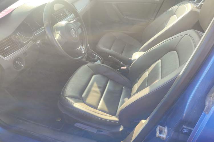 Used Volkswagen Bora 2013 1.4T Automatic Comfort Model Interior 3