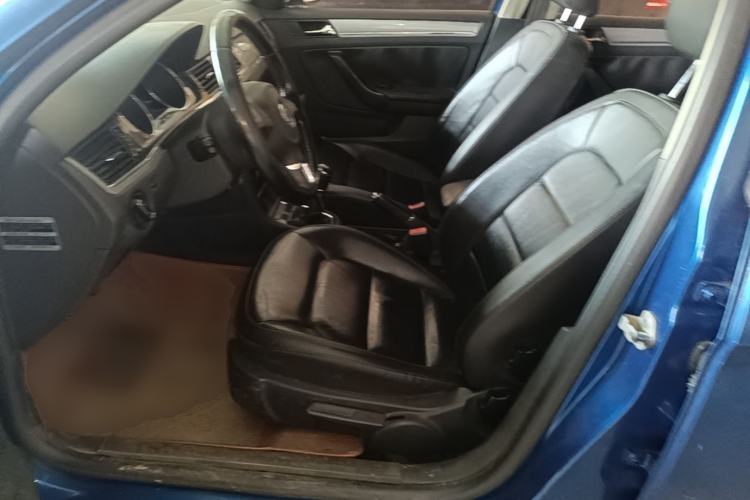 Used Volkswagen Bora 2013 1.6L Manual Comfort Model Left Front Seat