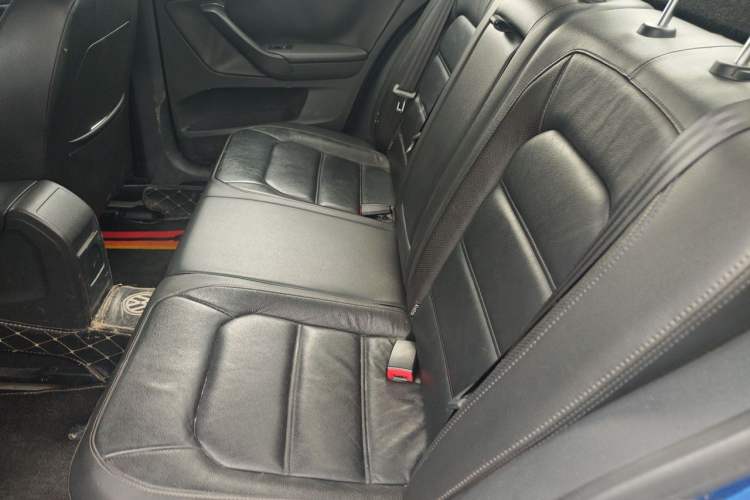 Used Volkswagen Bora 2013 1.4T Automatic Luxury Model Left Rear Seat
