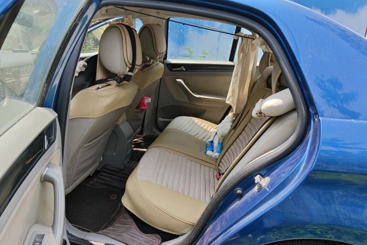 Used Volkswagen Bora 2013 1.6L Automatic Fashion Model Left Rear Seat