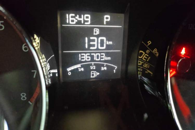 Used Volkswagen Bora 2013 1.6L Automatic Comfort Model Odometer Close Up