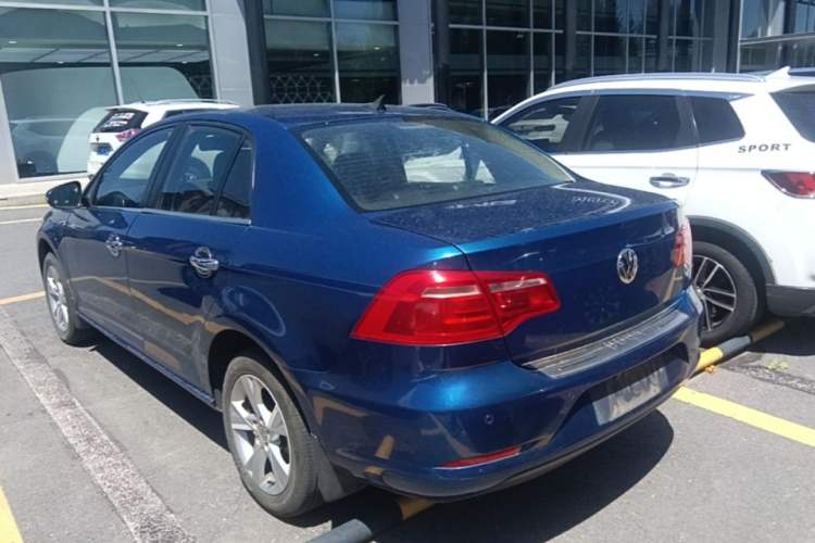 Used Volkswagen Bora 2013 1.6L Automatic Comfort Model Rear Left 45 Deg