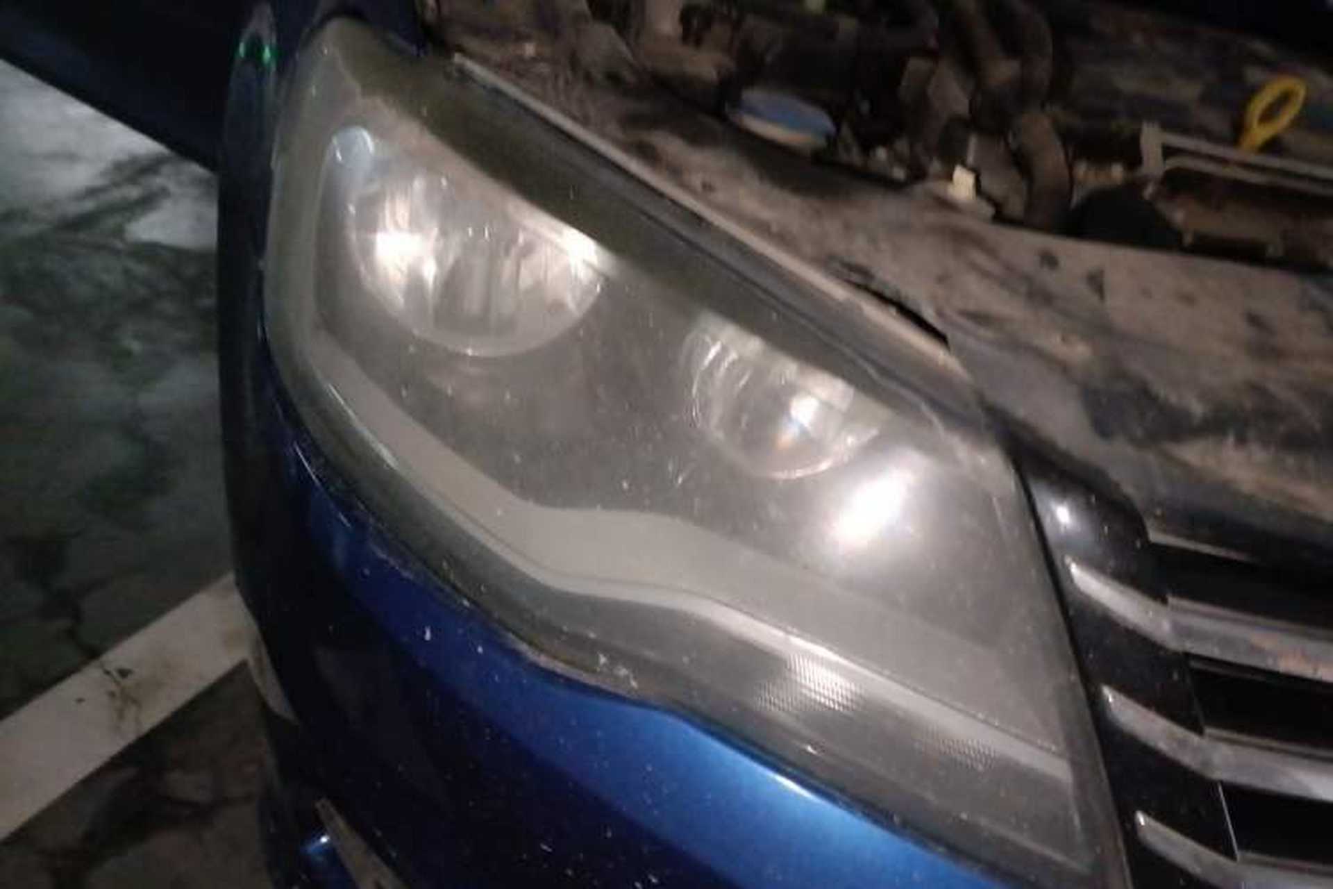Used Volkswagen Bora 2013 1.4T Manual Comfort Model Right Front Headlight
