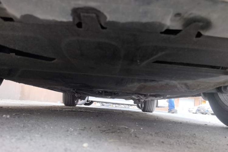 Used Volkswagen Bora 2013 1.4T Automatic Comfort Model Chassis Front
