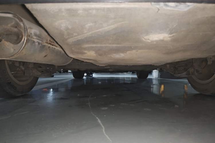 Used Volkswagen Bora 2013 1.6L Automatic Luxury Model Chassis Rear
