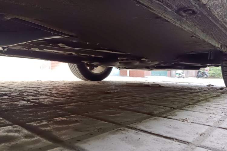 Used Volkswagen Bora 2013 1.6L Manual Comfort Model Chassis Rear Right