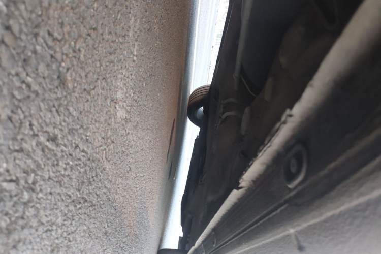 Used Volkswagen Bora 2013 1.6L Automatic Comfort Model Chassis Rear Right