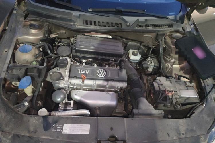 Used Volkswagen Bora 2013 1.6L Automatic Comfort Model Engine Bay