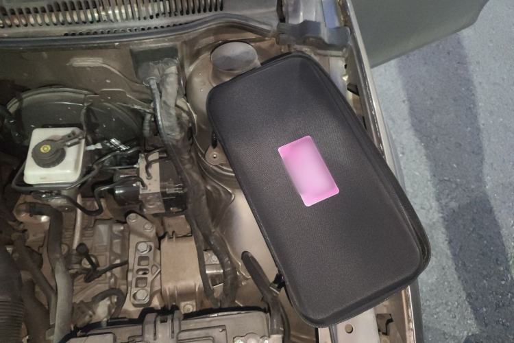 Used Volkswagen Bora 2013 1.6L Automatic Comfort Model Engine Bay Left