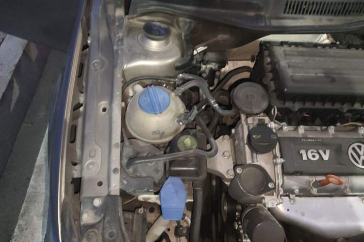 Used Volkswagen Bora 2013 1.6L Automatic Comfort Model Engine Bay Right