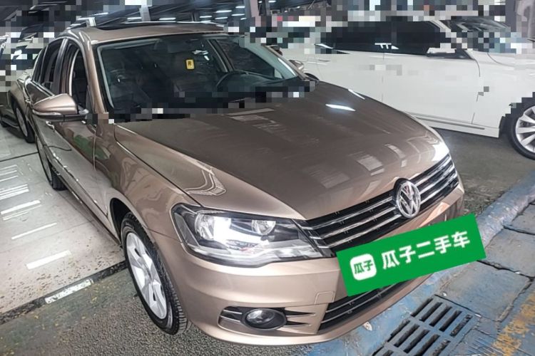 Used Volkswagen Bora 2013 1.6L Manual Fashion Edition Front Right 45 Deg