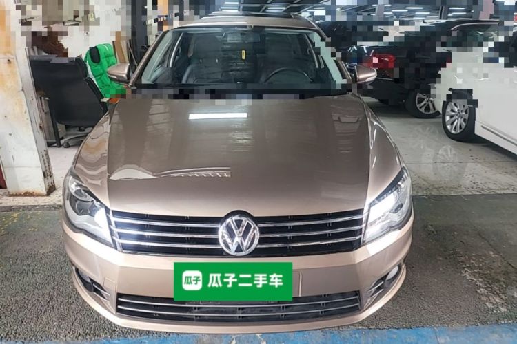 Used Volkswagen Bora 2013 1.6L Manual Fashion Edition Front
