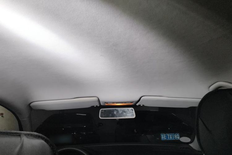 Used Volkswagen Bora 2013 1.6L Automatic Fashion Model Headliner