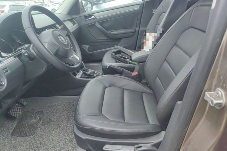 Used Volkswagen Bora 2013 1.6L Automatic Comfort Model Left Front Seat