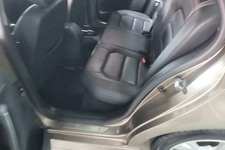 Used Volkswagen Bora 2013 1.6L Manual Fashion Edition Left Rear Seat