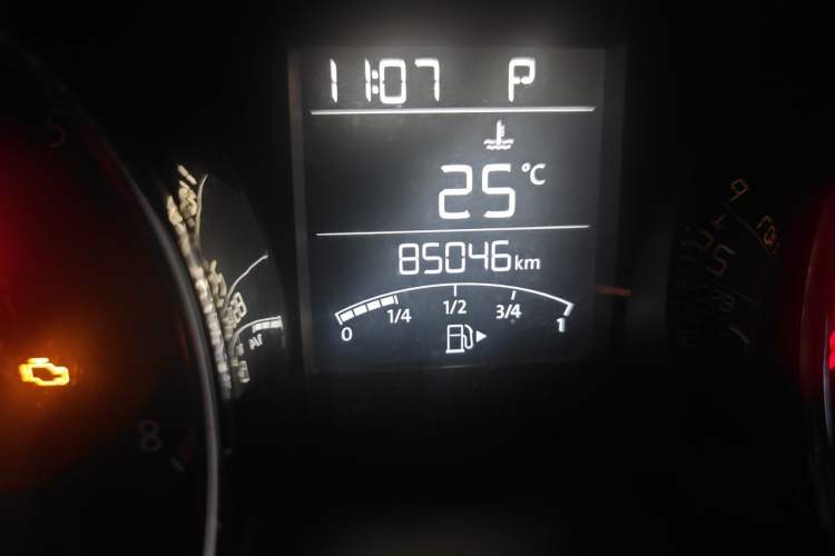 Used Volkswagen Bora 2013 1.6L Automatic Luxury Model Odometer Close Up