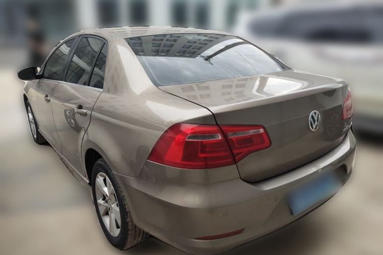 Used Volkswagen Bora 2013 1.6L Automatic Comfort Model Rear Left 45 Deg