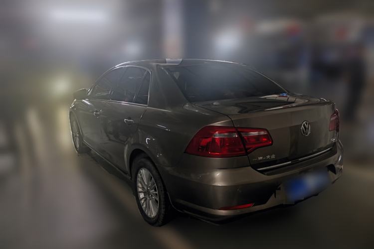 Used Volkswagen Bora 2013 1.6L Automatic Luxury Model Rear Left 45 Deg