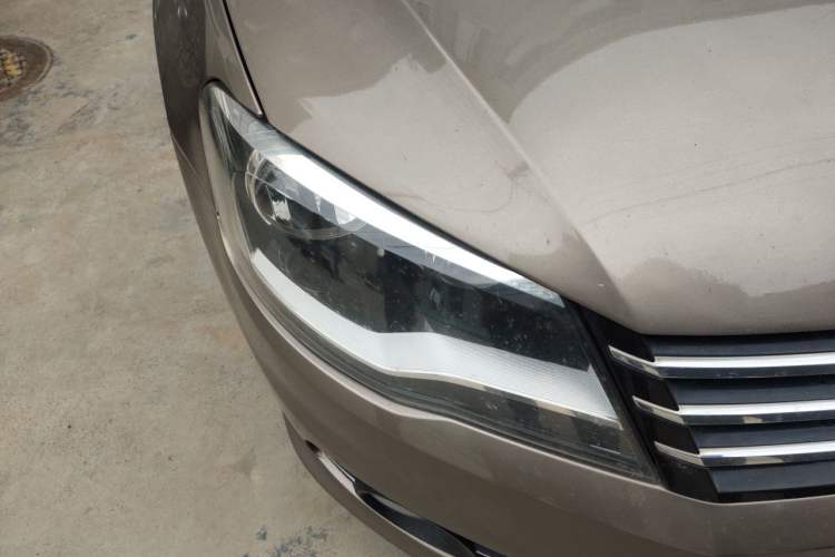 Used Volkswagen Bora 2013 1.6L Automatic Comfort Model Right Front Headlight