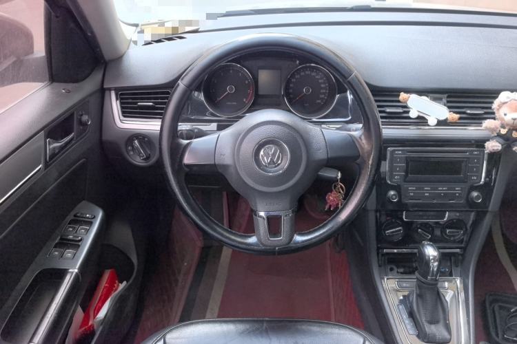 Used Volkswagen Bora 2013 1.4T Automatic Comfort Model Steering Wheel