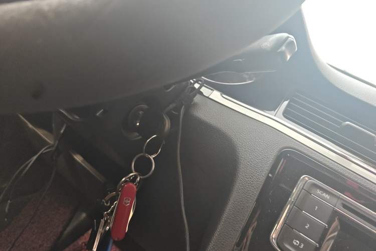 Used Volkswagen Bora 2013 1.6L Automatic Comfort Model Vehicle Key